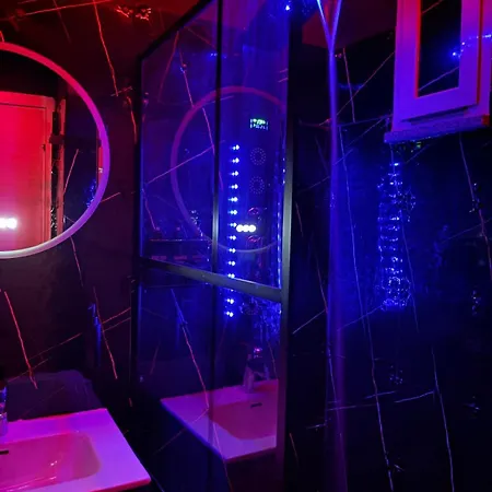 L'h Lion's Red Liebeshotel Castrovillari