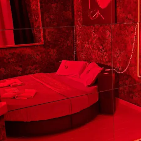 L'h Lion's Red *
